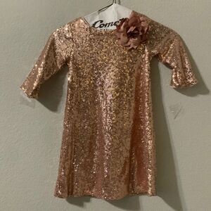 Kids Dream Rose Gold Sequin Dress with a Removable Flower Size 5/6 Like New